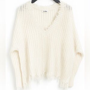 MACARON Cream V-Neck Sweater